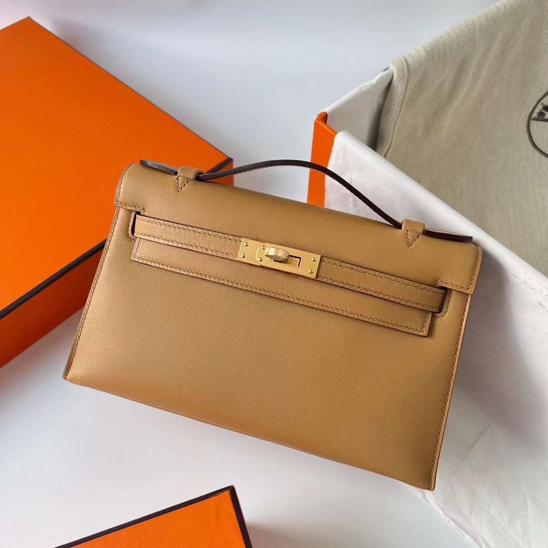 Kelly Pochette 22