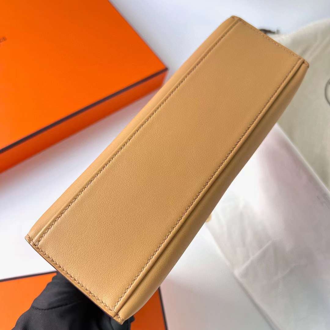 Kelly Pochette 22