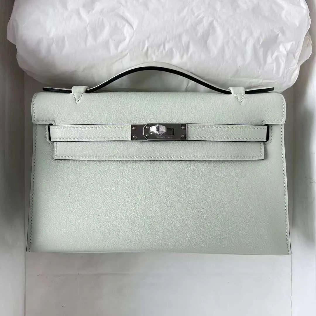 Kelly Pochette 22