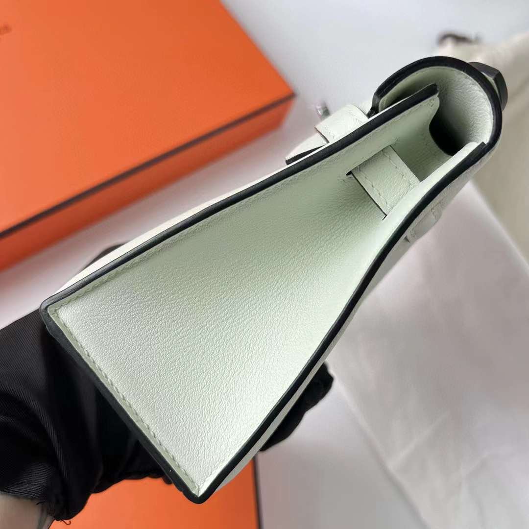 Kelly Pochette 22