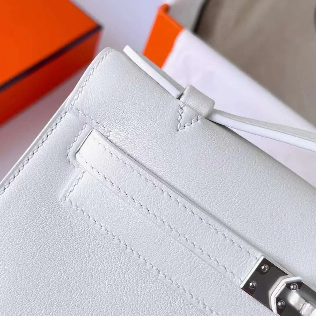 Kelly Pochette 22