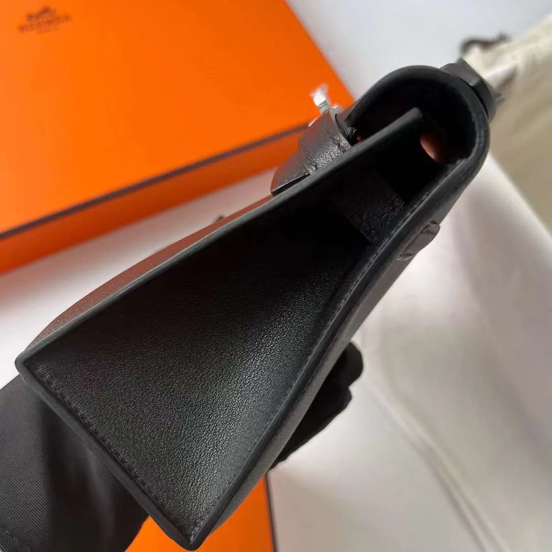Kelly Pochette 22