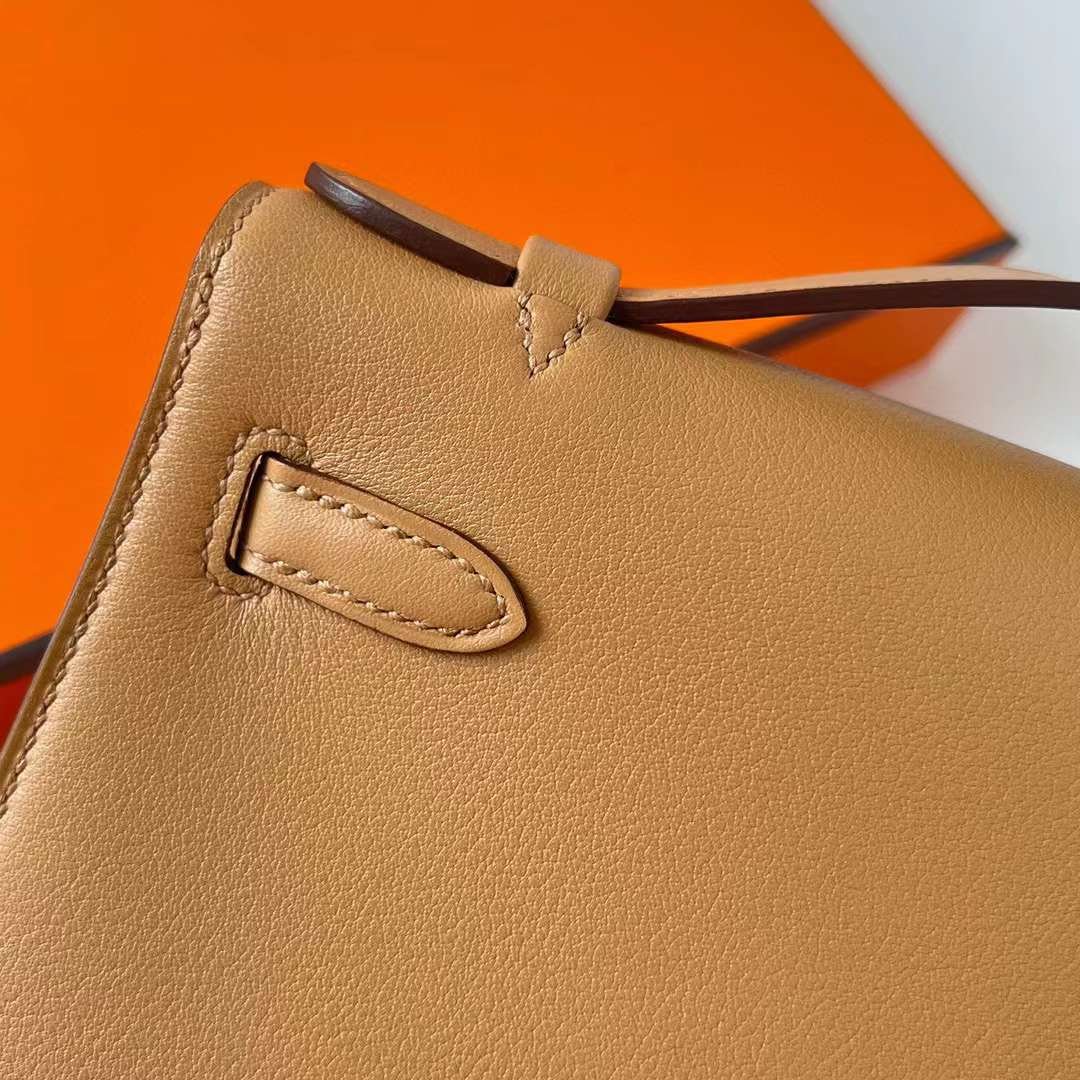 Kelly Pochette 22