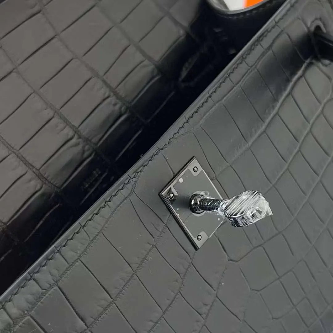 Kelly Pochette 22
