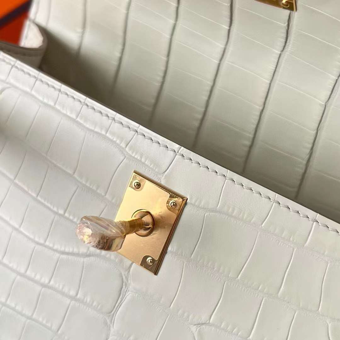Kelly Pochette 22