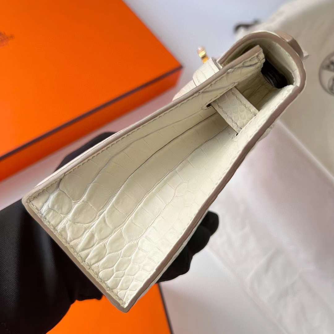 Kelly Pochette 22