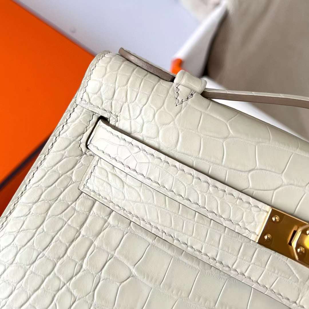 Kelly Pochette 22