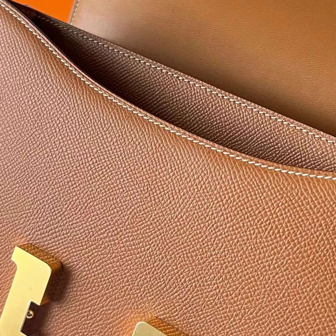 Constance 24