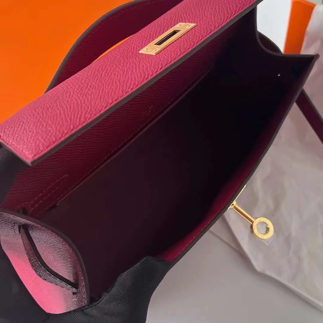 Kelly Pochette 22