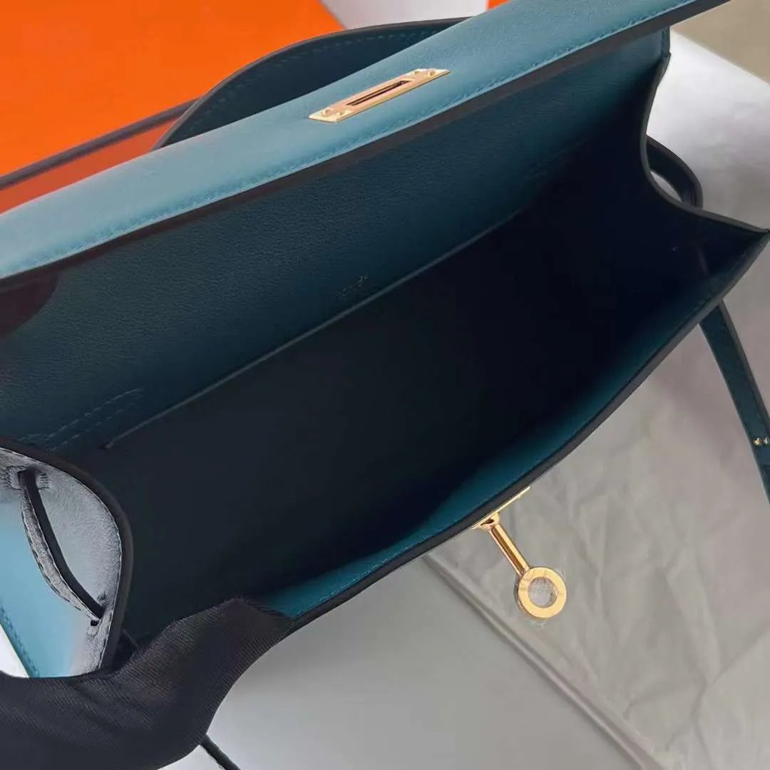 Kelly Pochette 22
