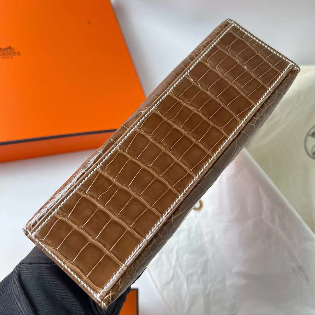 Kelly Pochette 22