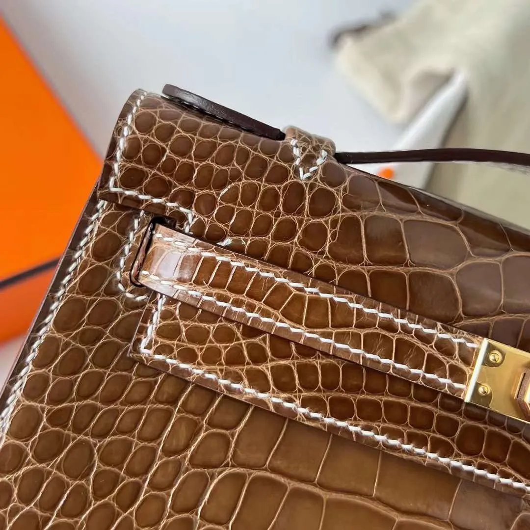 Kelly Pochette 22