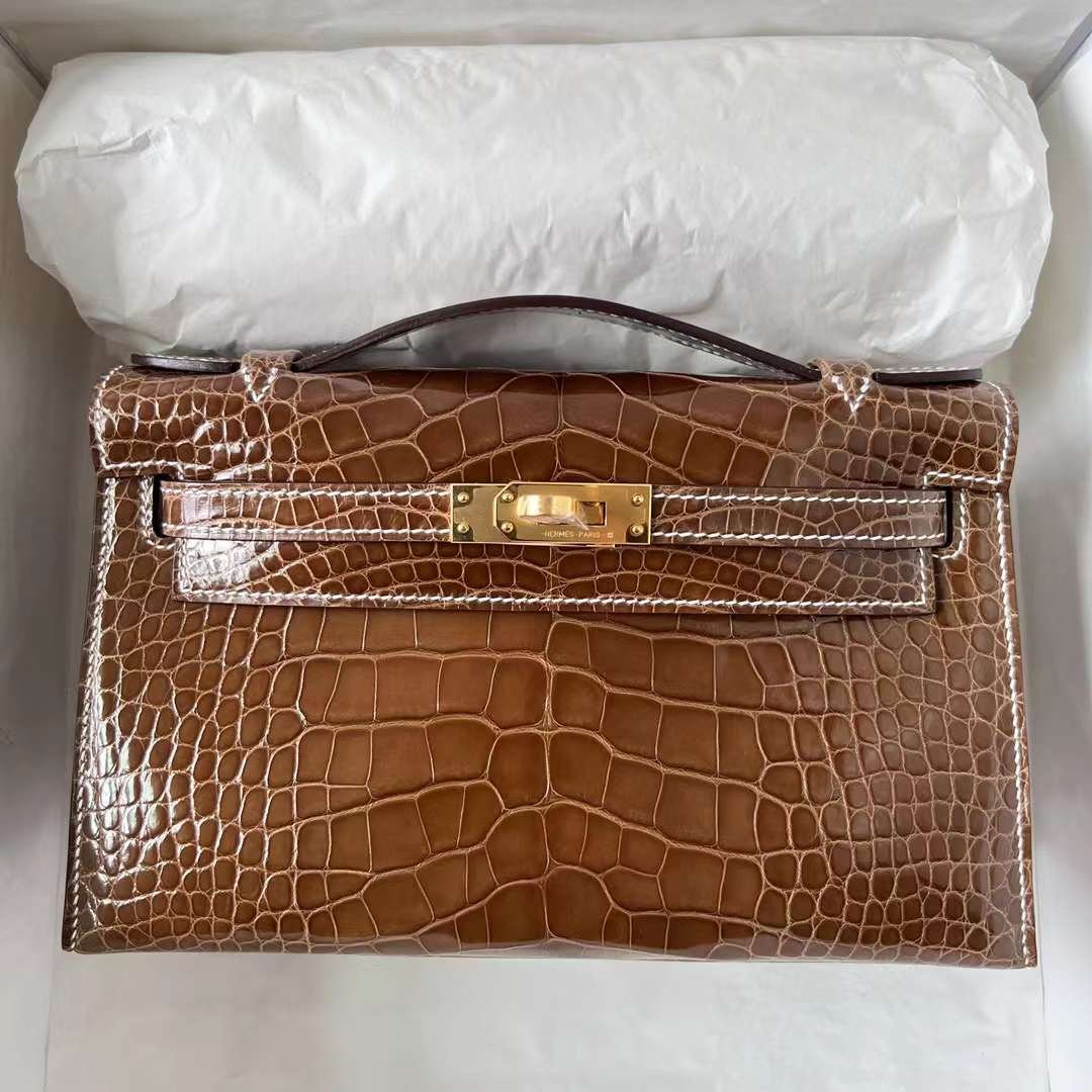 Kelly Pochette 22