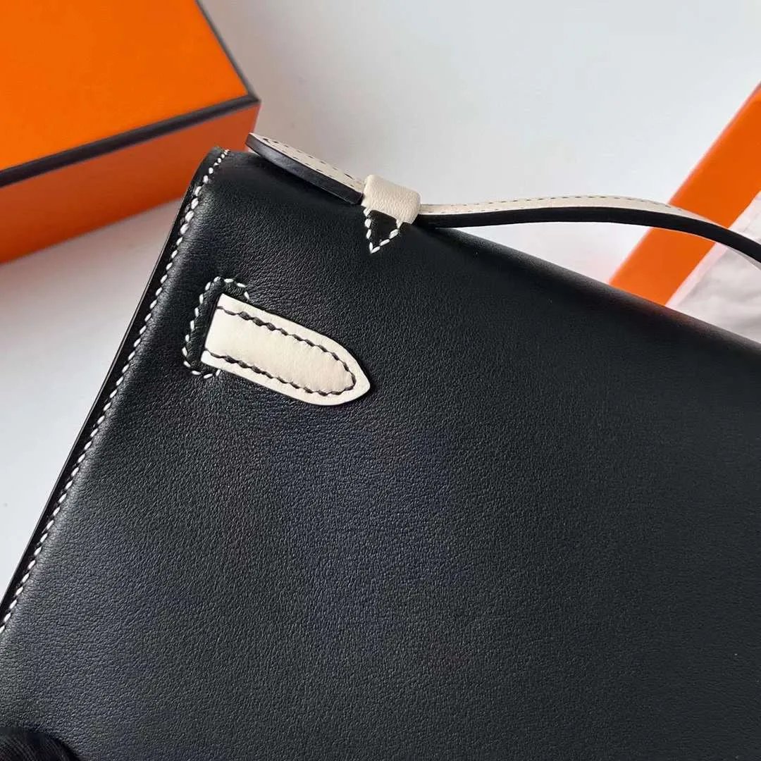 Kelly Pochette 22