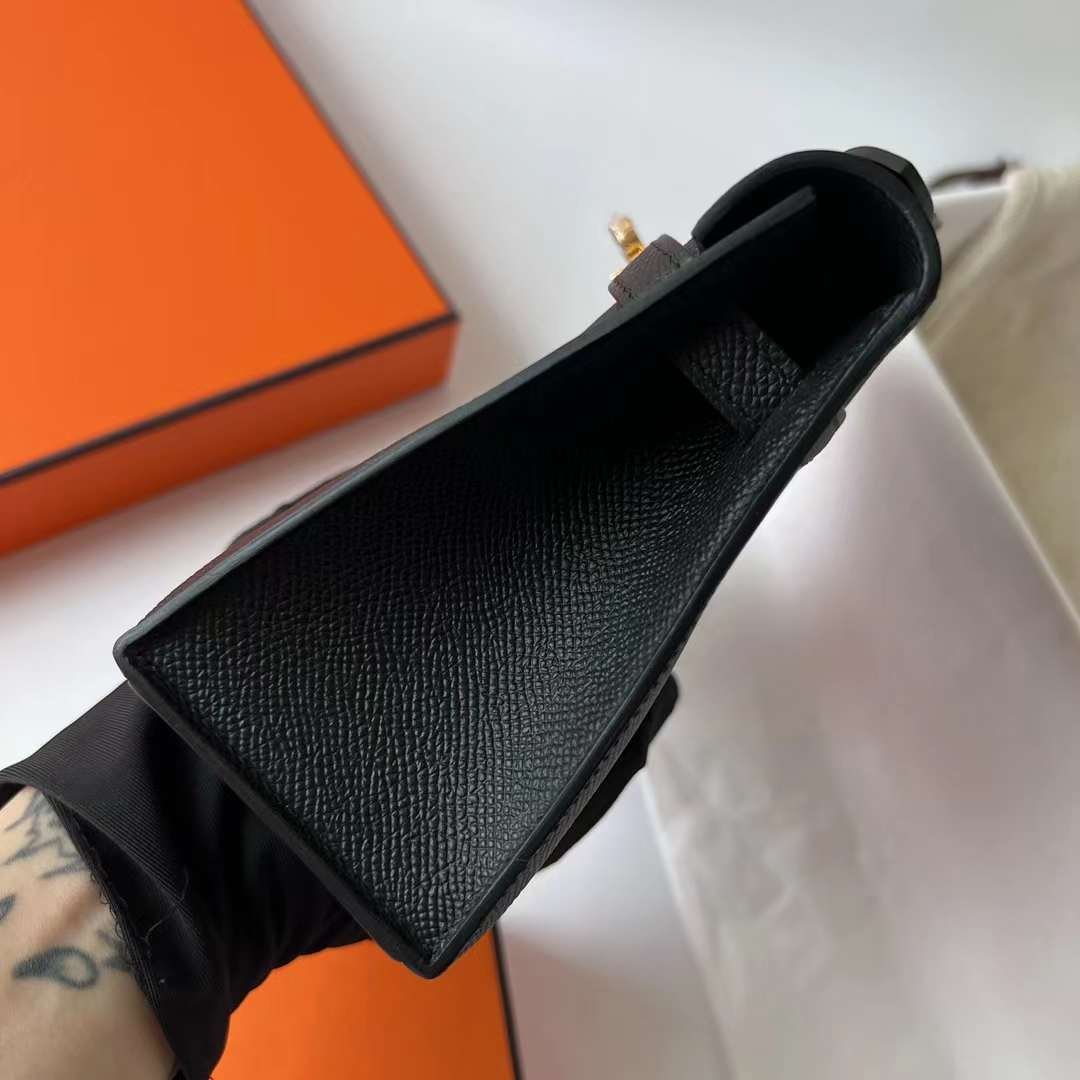 Kelly Pochette 22