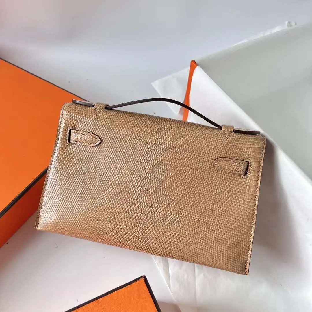Kelly Pochette 22