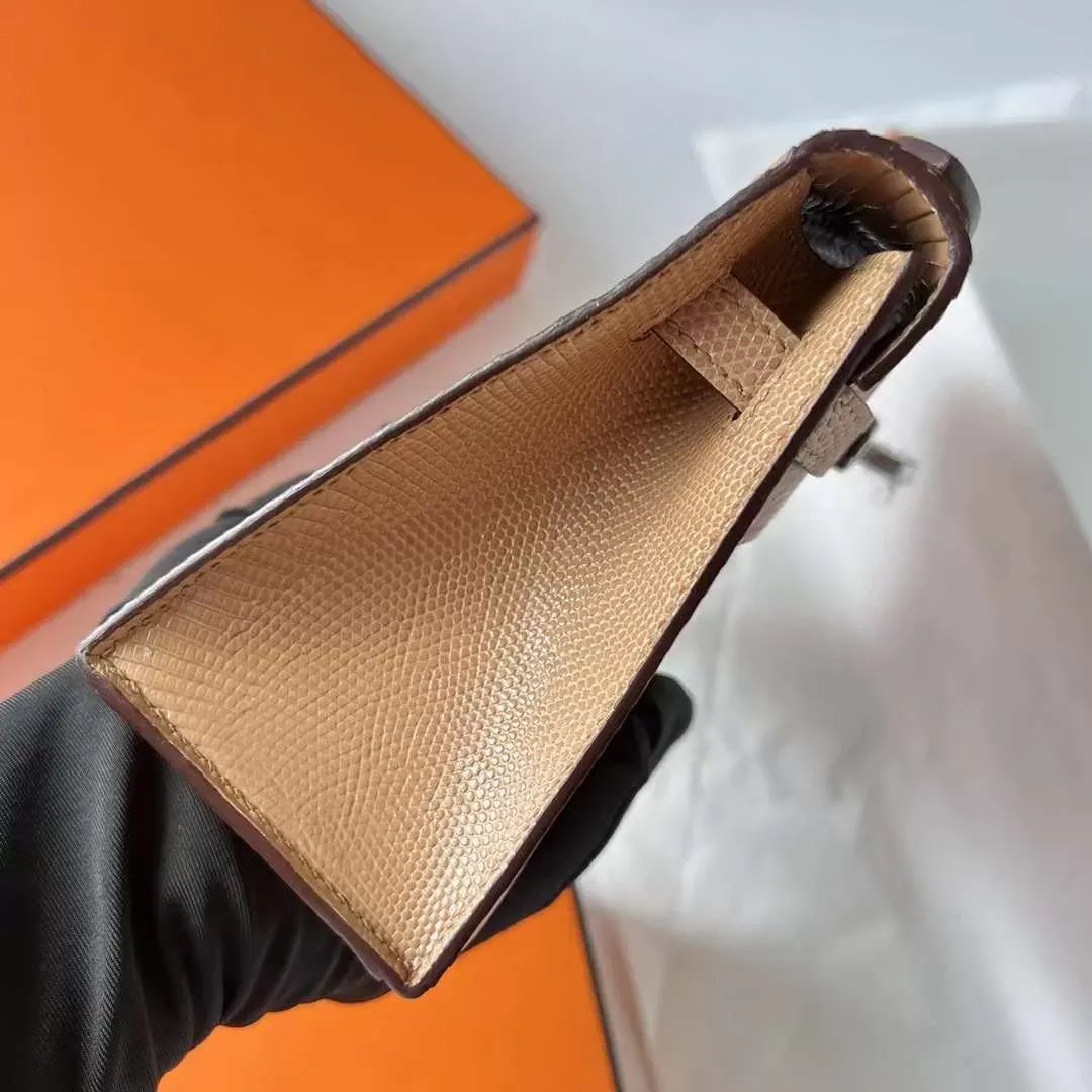 Kelly Pochette 22