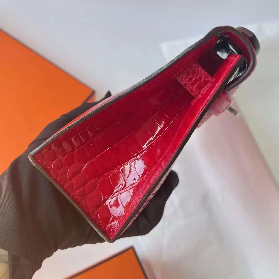 Kelly Pochette 22