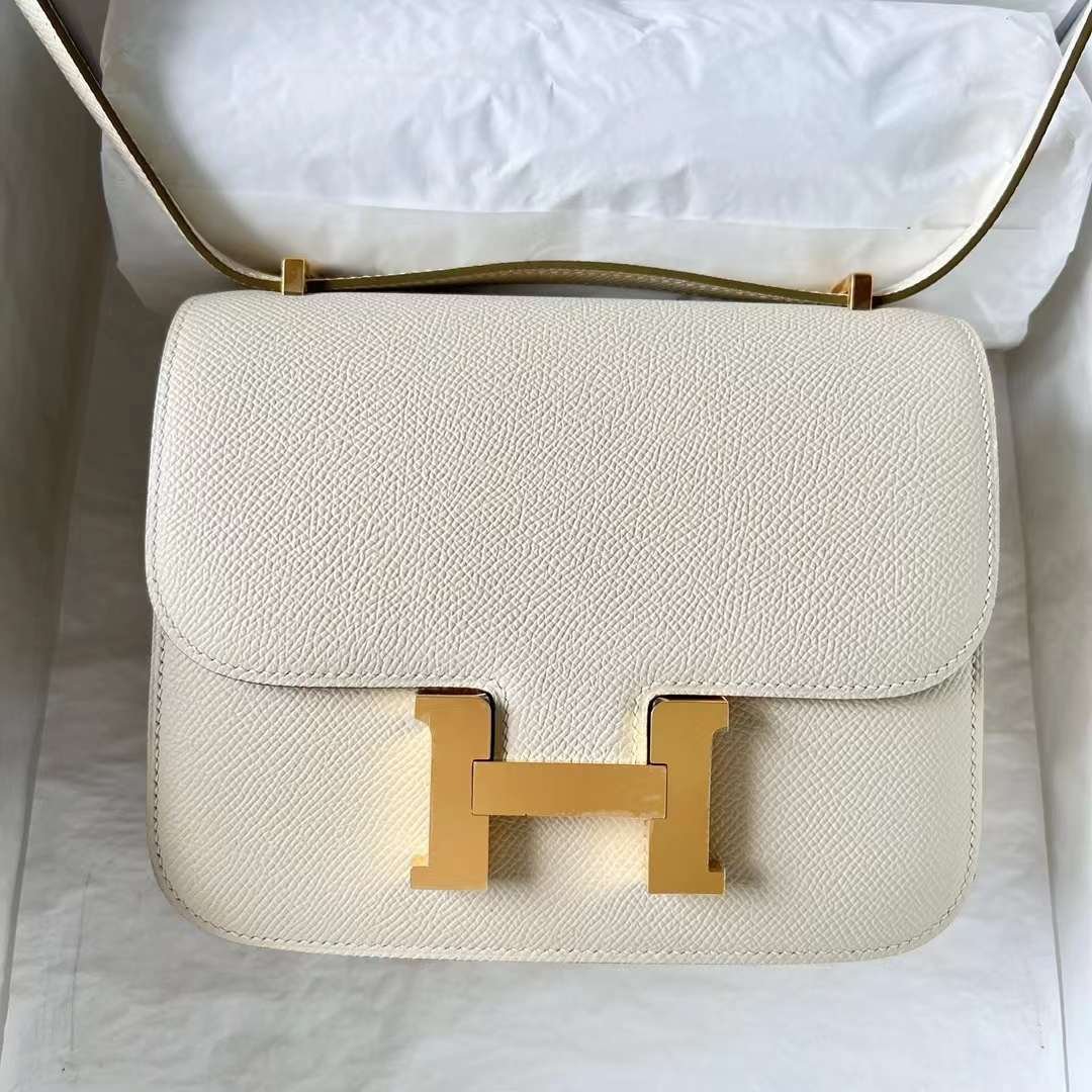 Constance 19