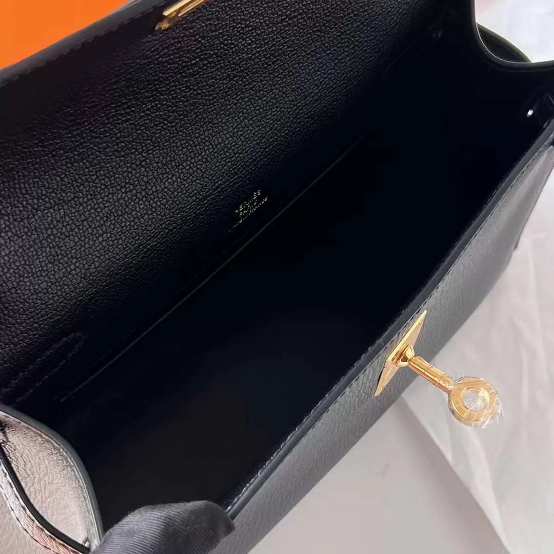 Kelly Pochette 22