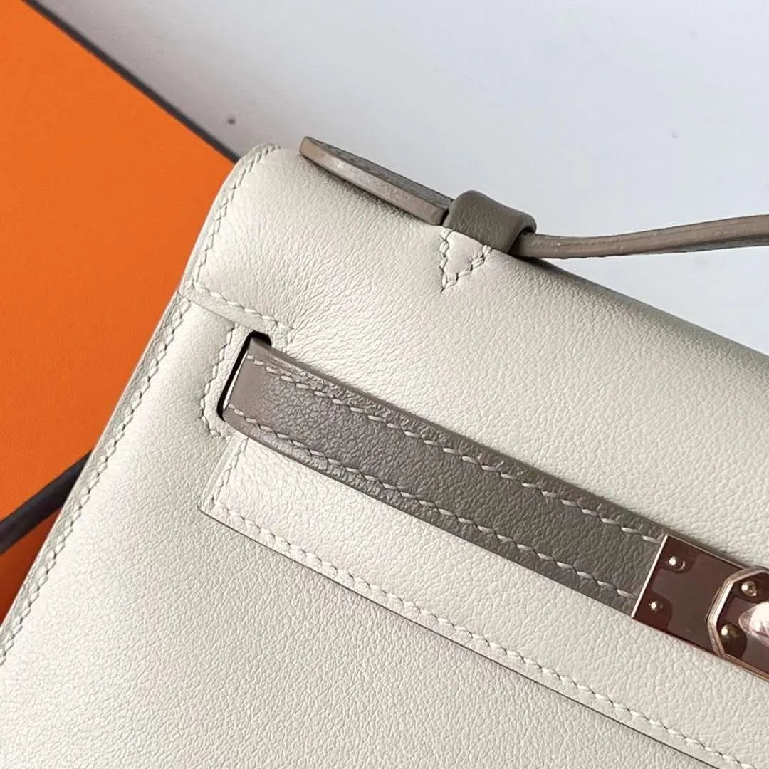 Kelly Pochette 22