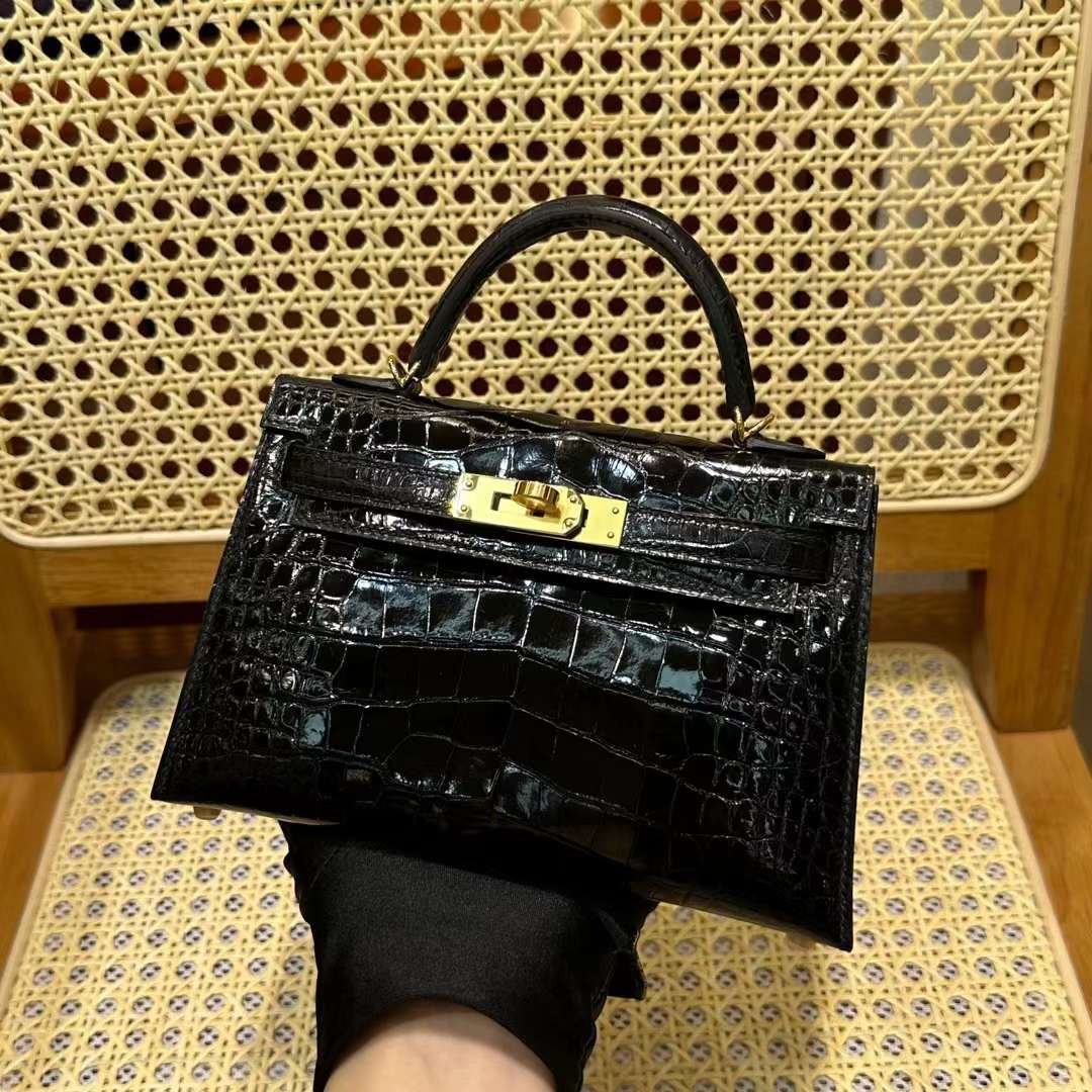 Mini Kelly 19