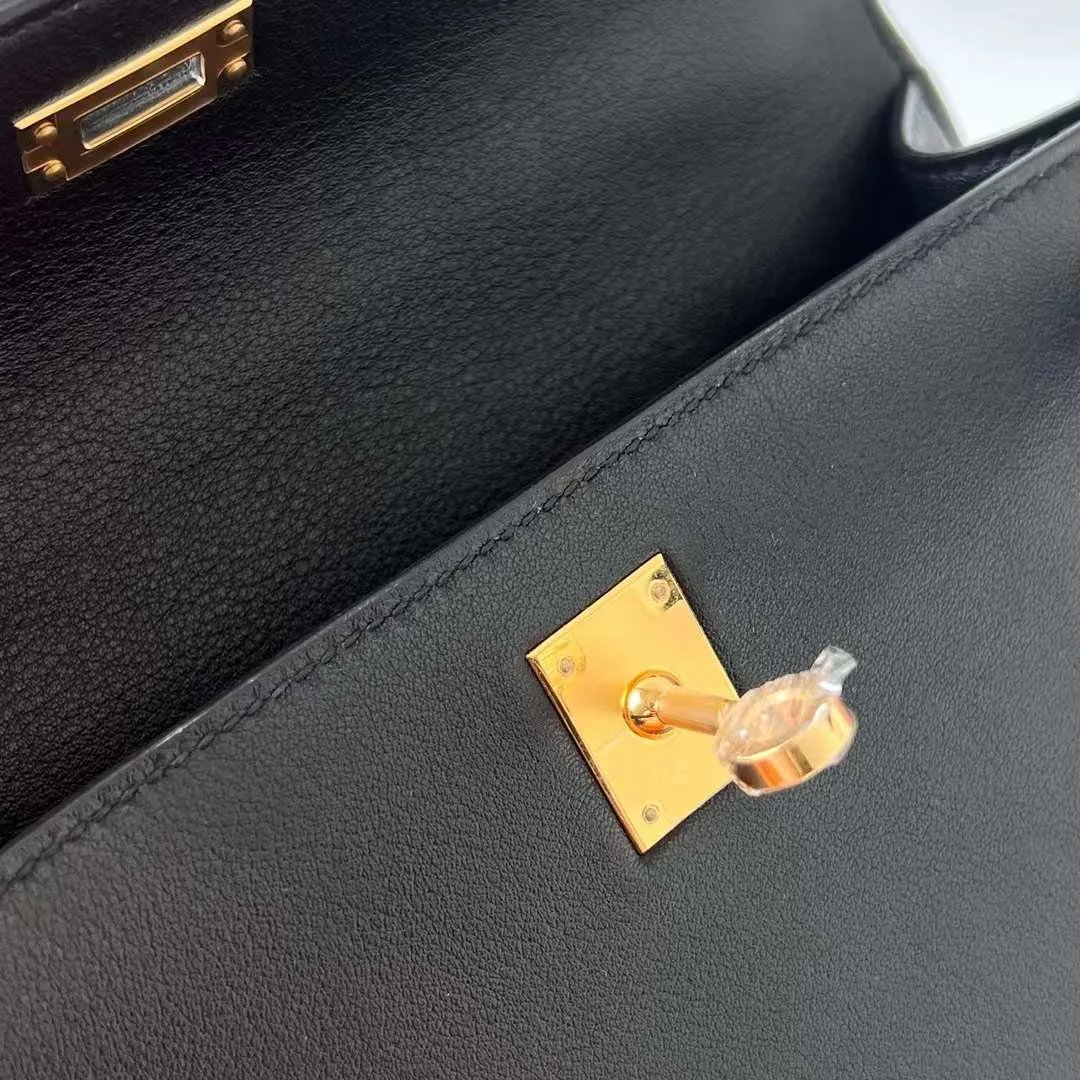 Kelly Pochette 22