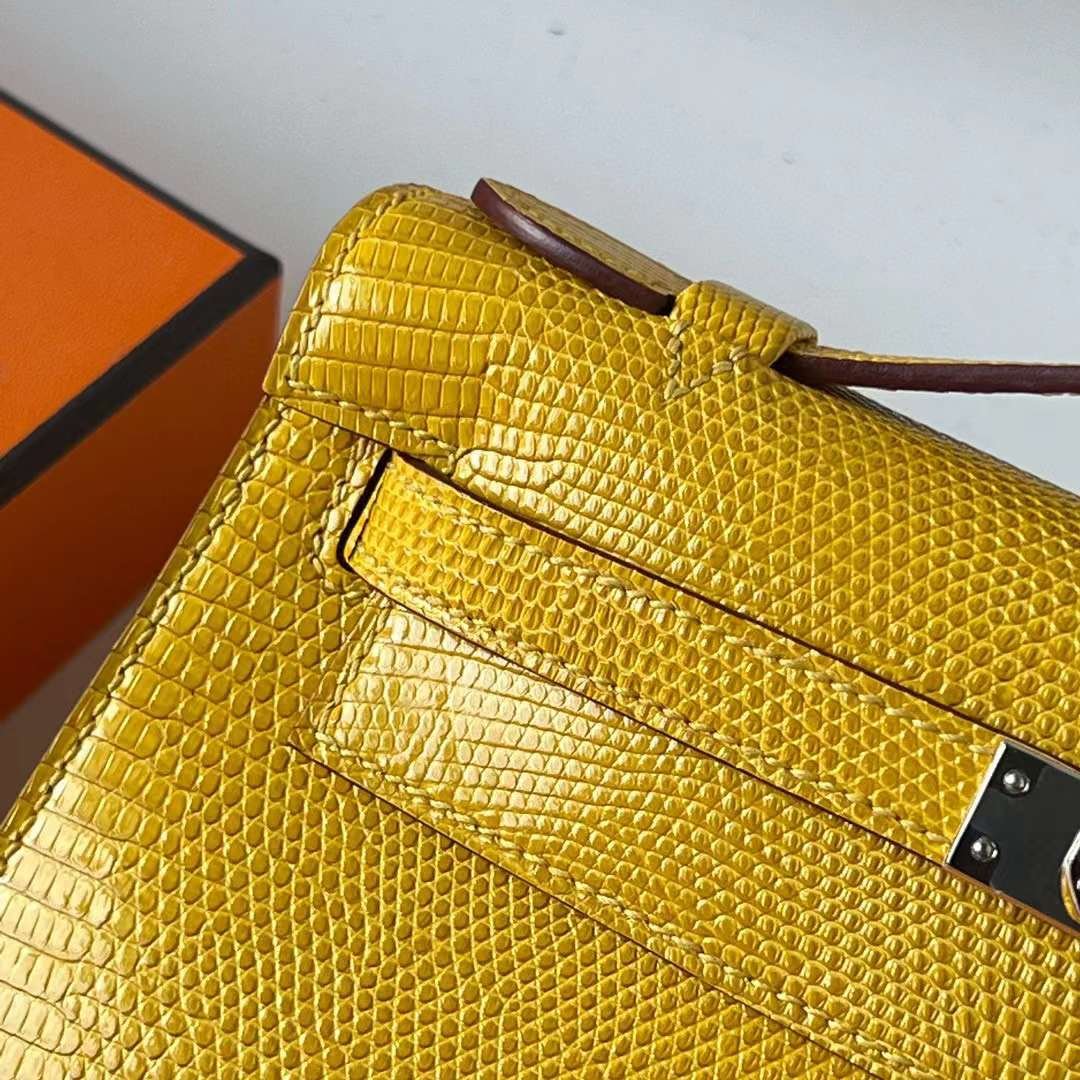 Kelly Pochette 22
