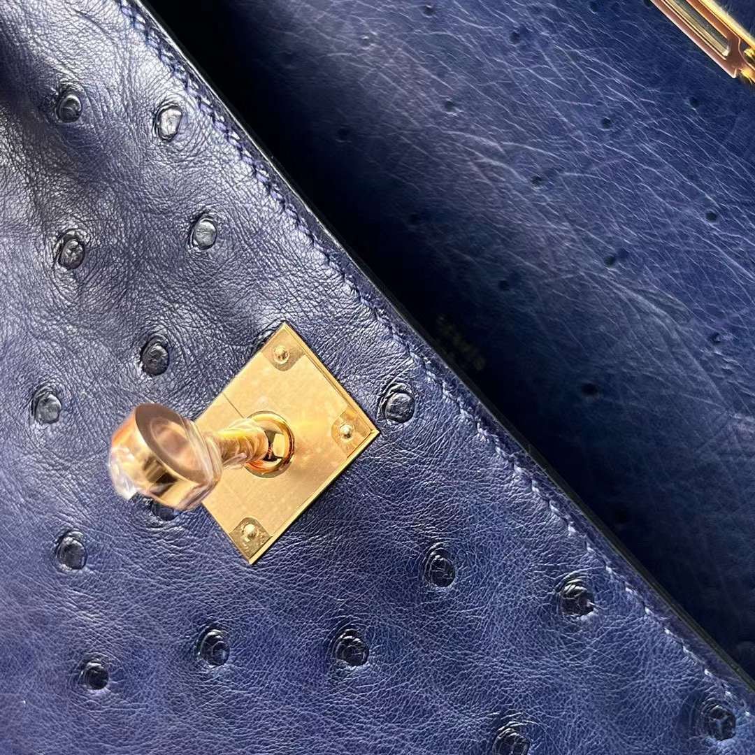 Kelly Pochette 22