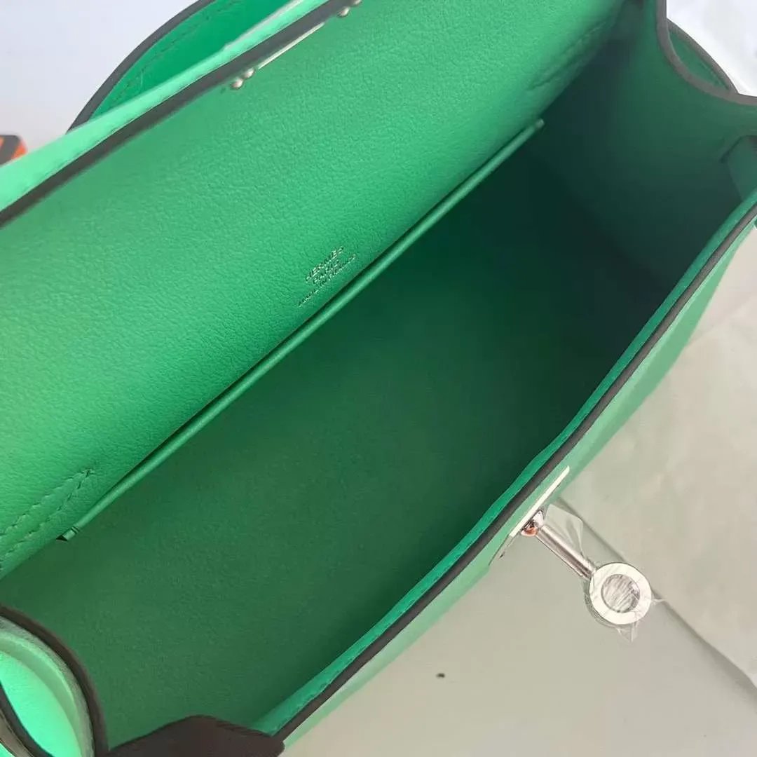 Kelly Pochette 22