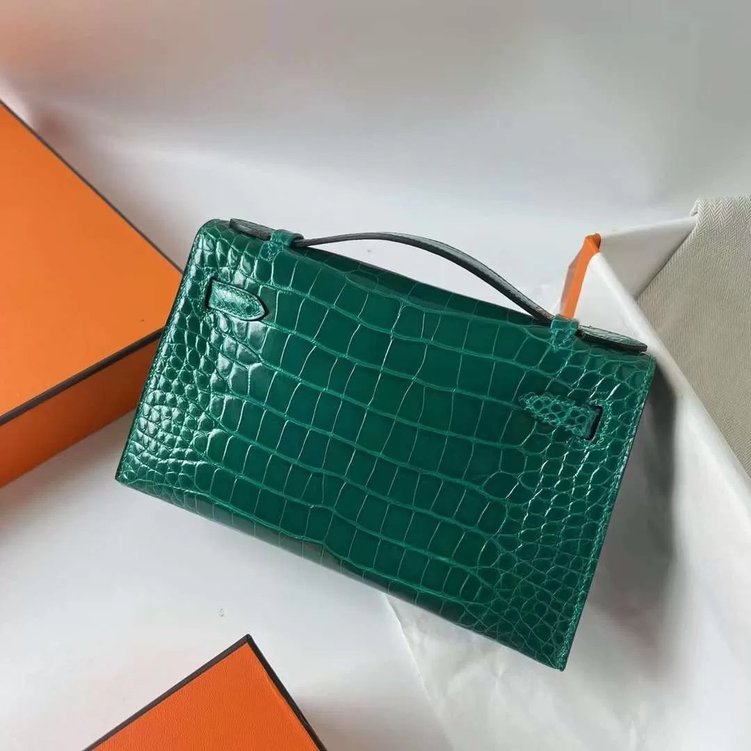 Kelly Pochette 22