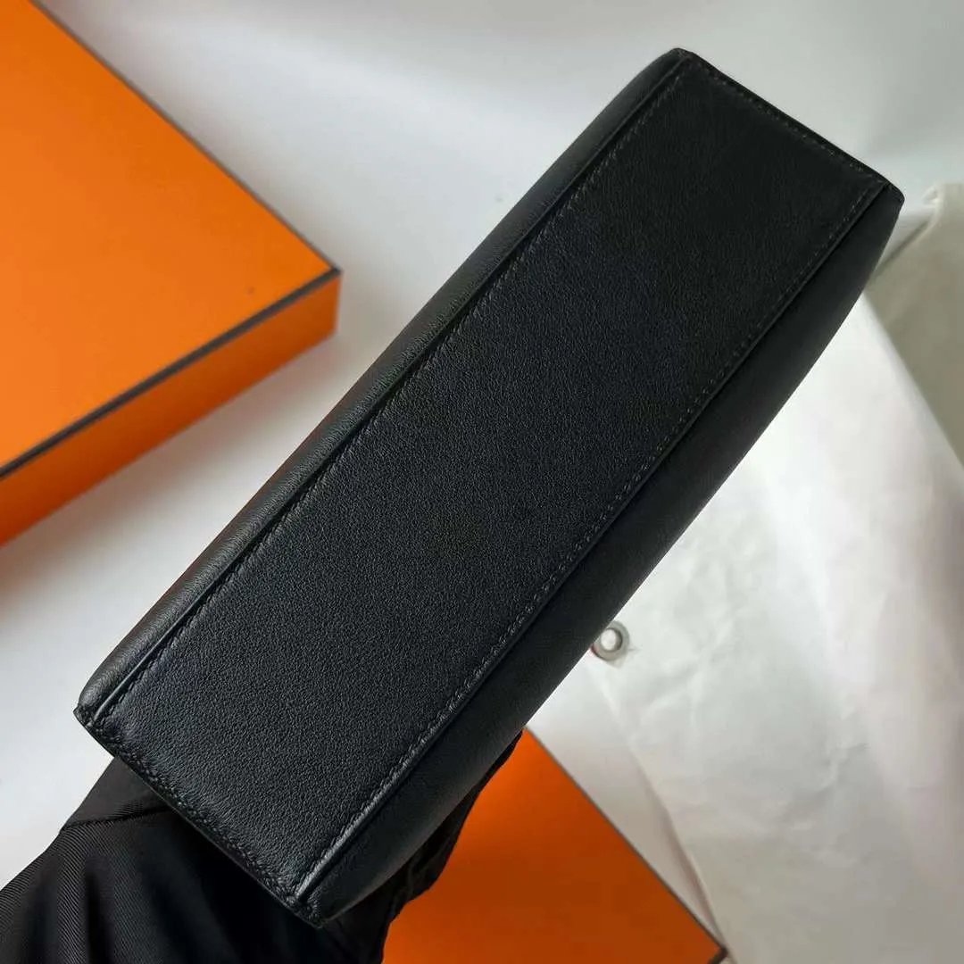 Kelly Pochette 22