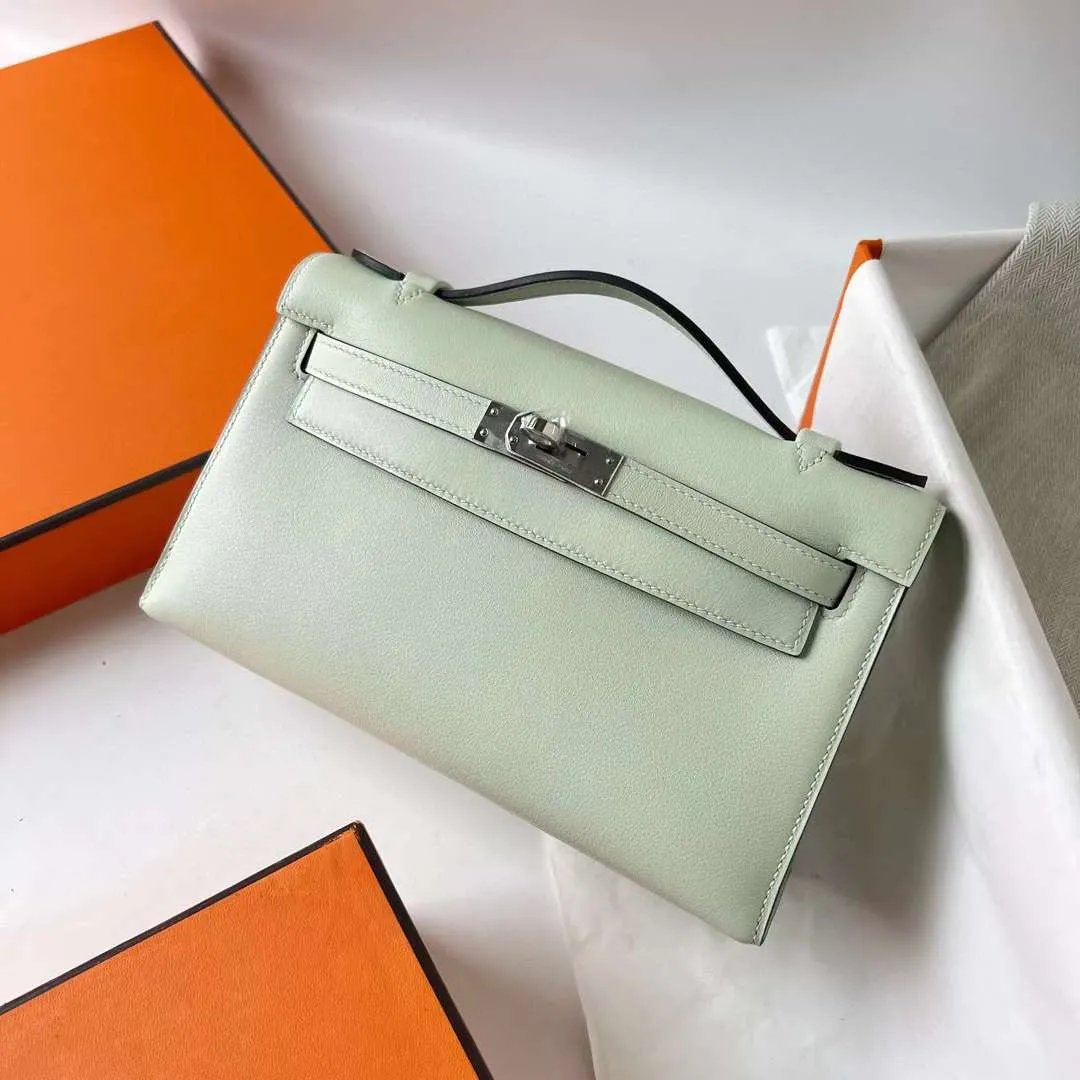 Kelly Pochette 22