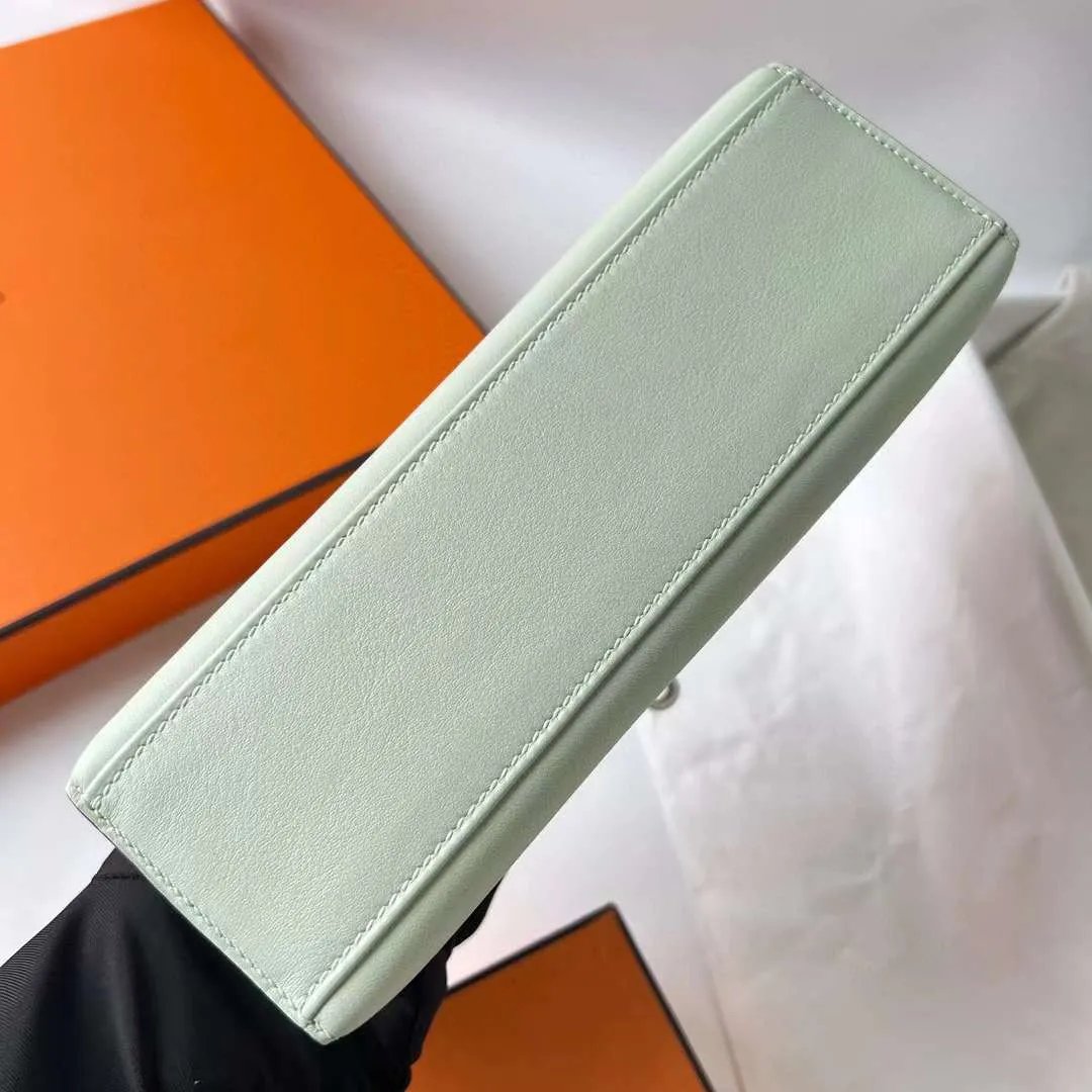Kelly Pochette 22