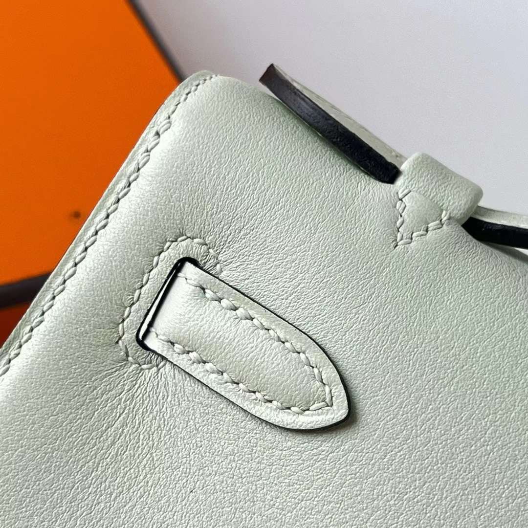 Kelly Pochette 22