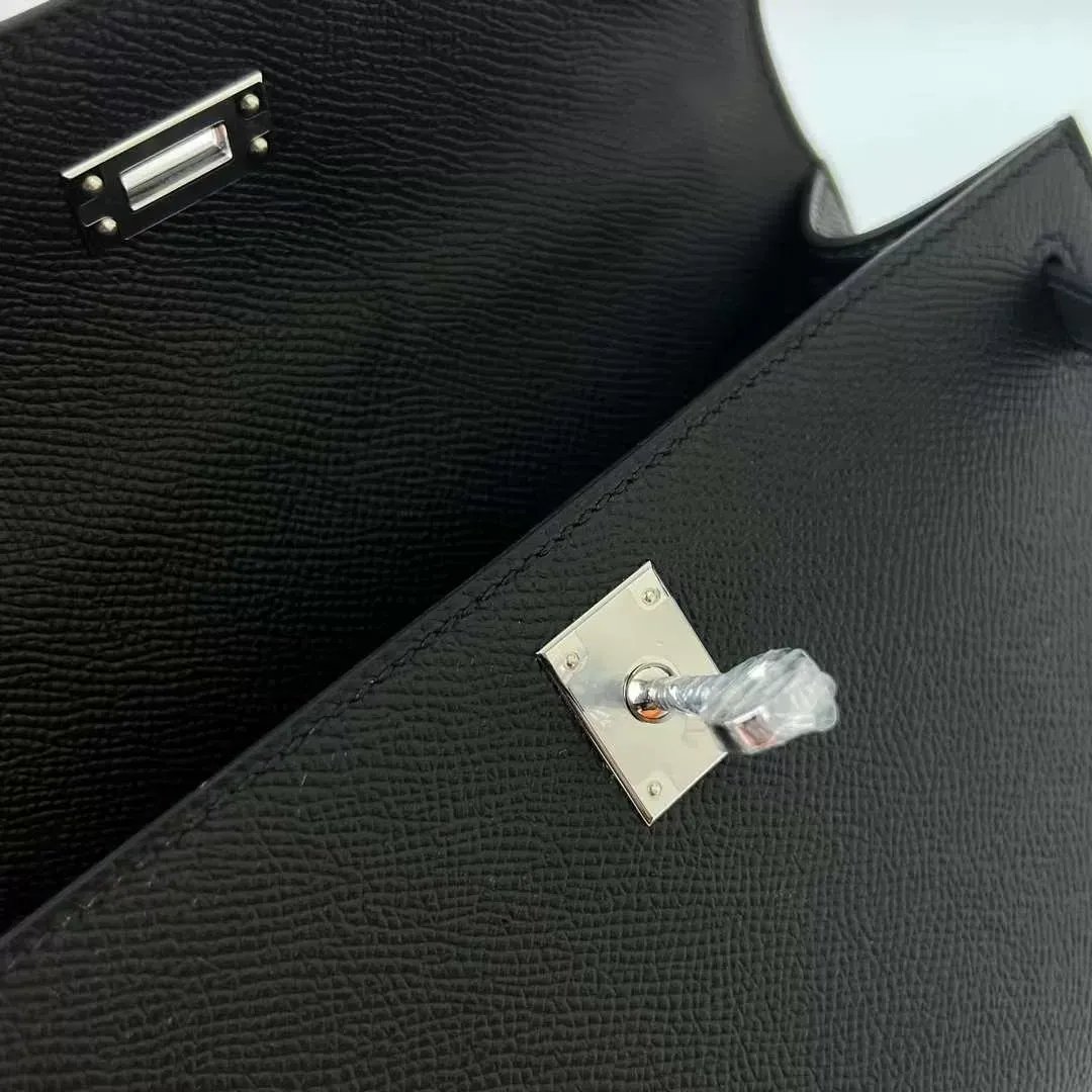 Kelly Pochette 22