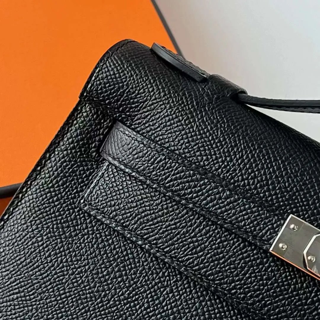 Kelly Pochette 22