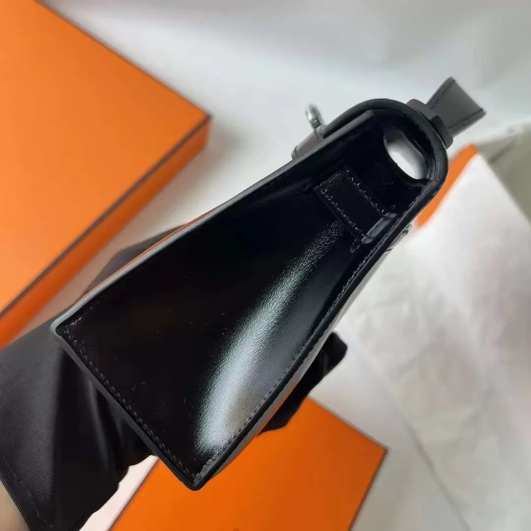 Kelly Pochette 22