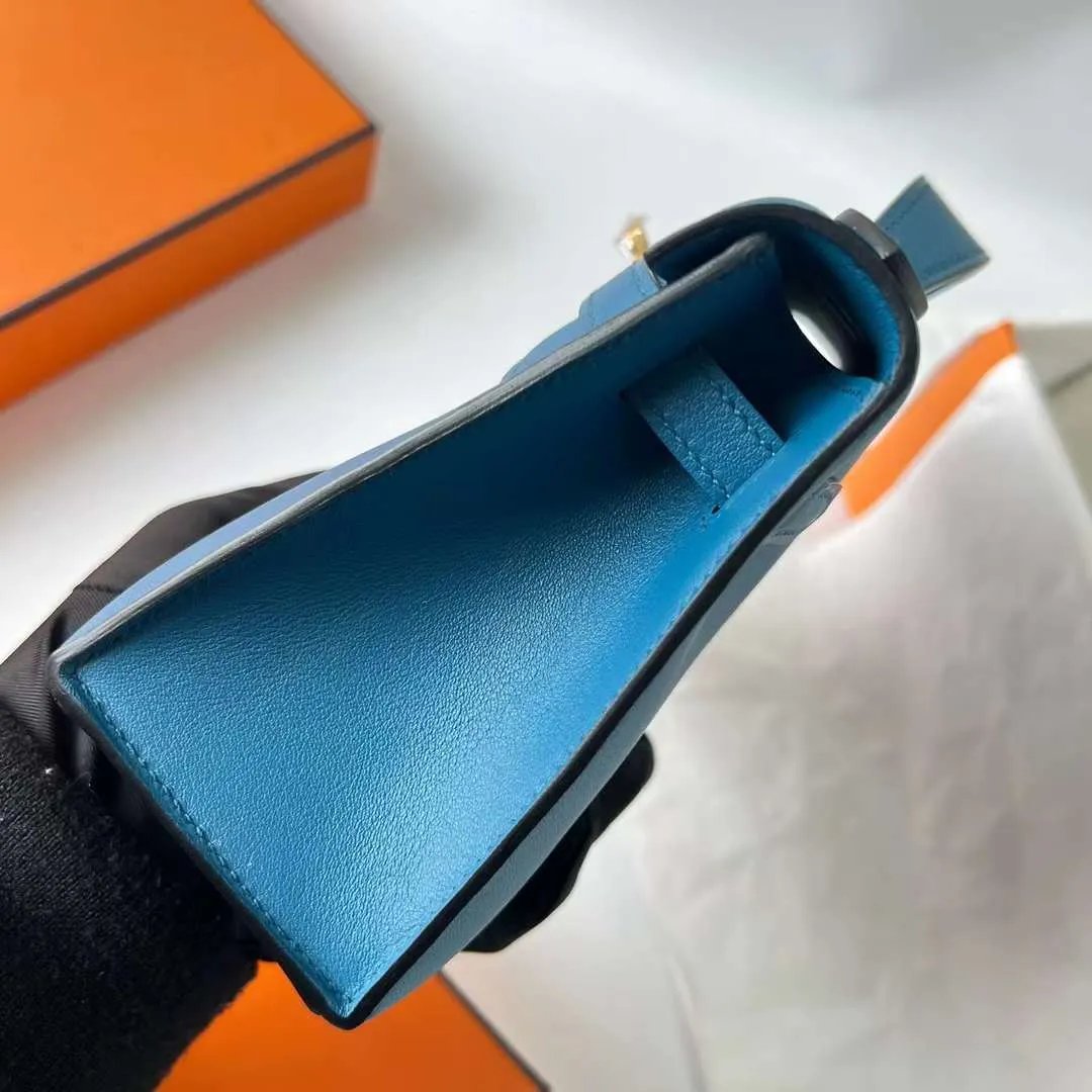 Kelly Pochette 22