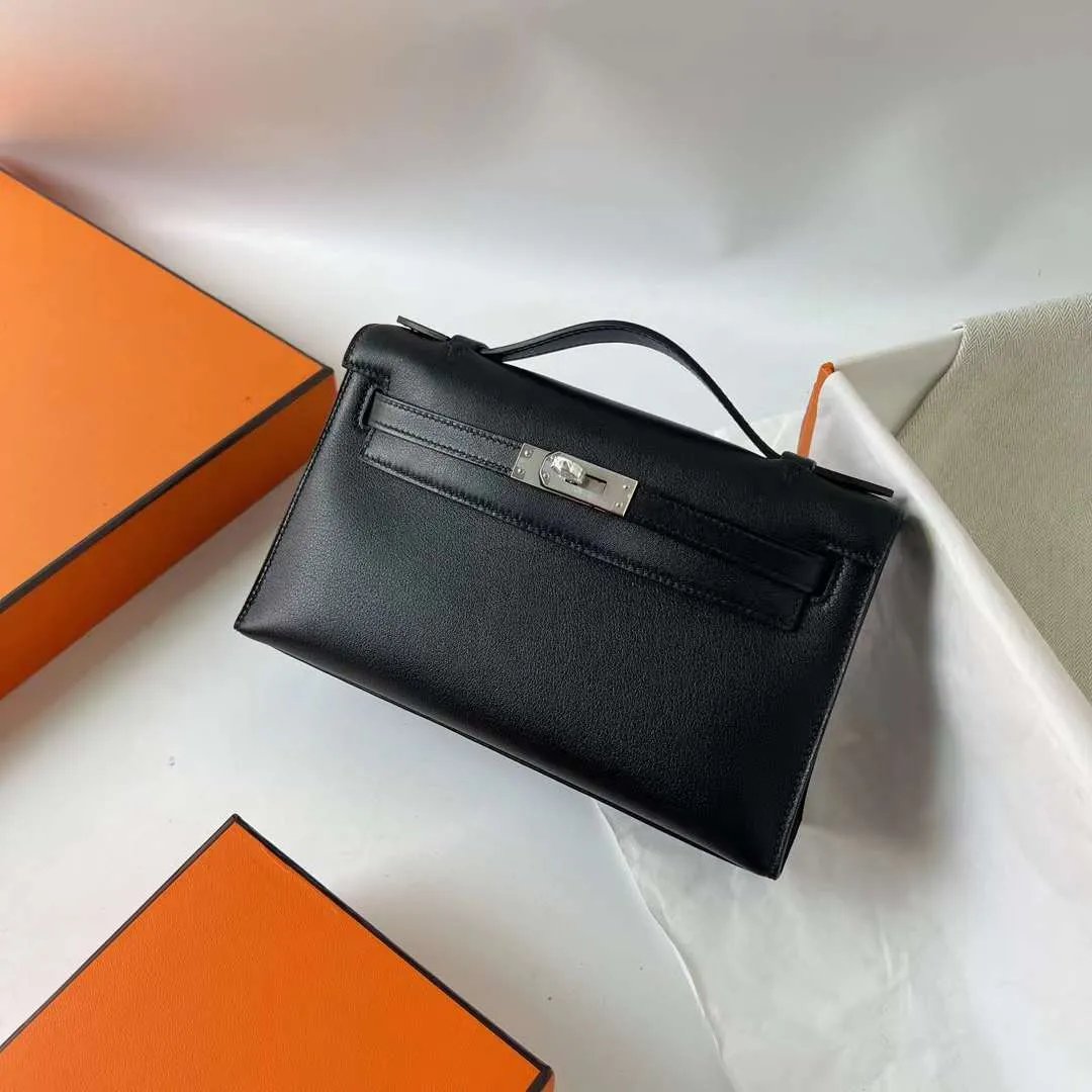 Kelly Pochette 22