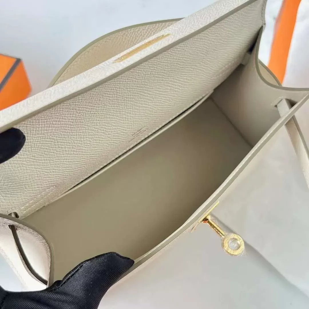 Kelly Pochette 22