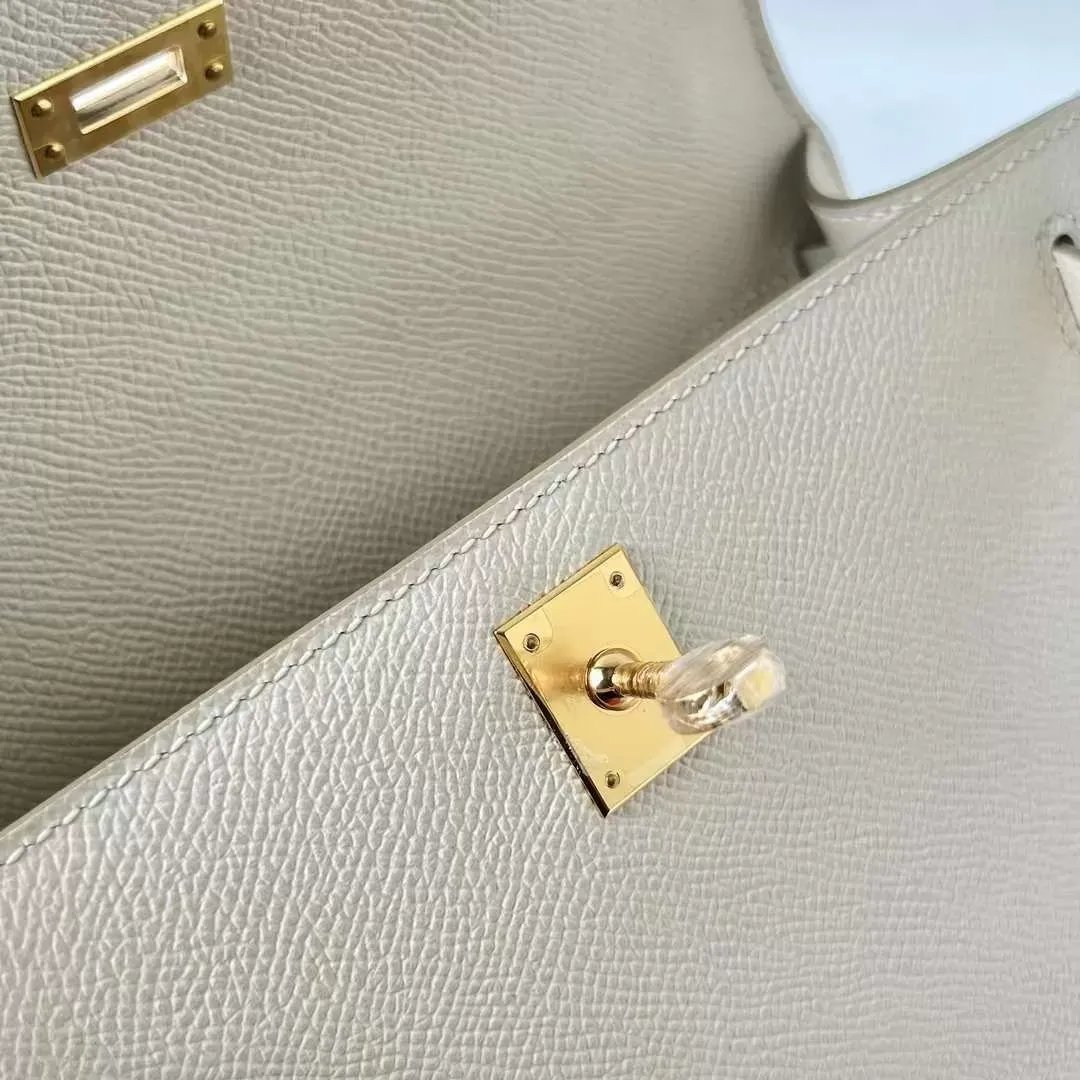 Kelly Pochette 22