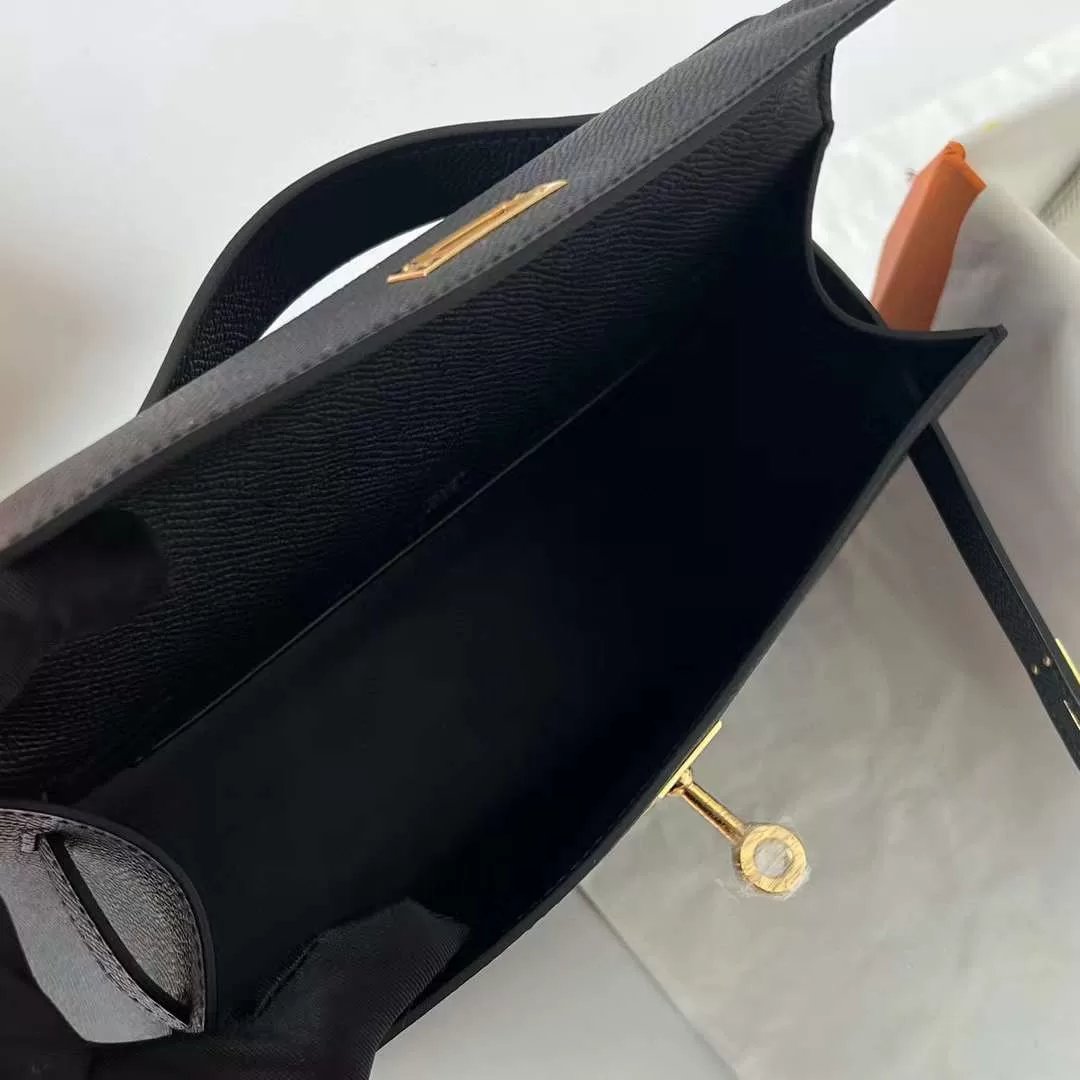 Kelly Pochette 22