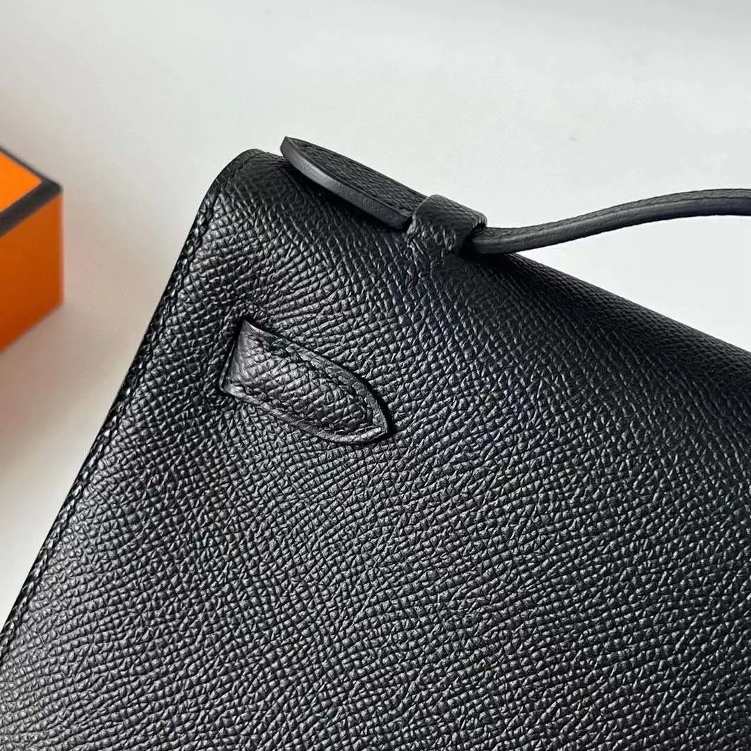 Kelly Pochette 22