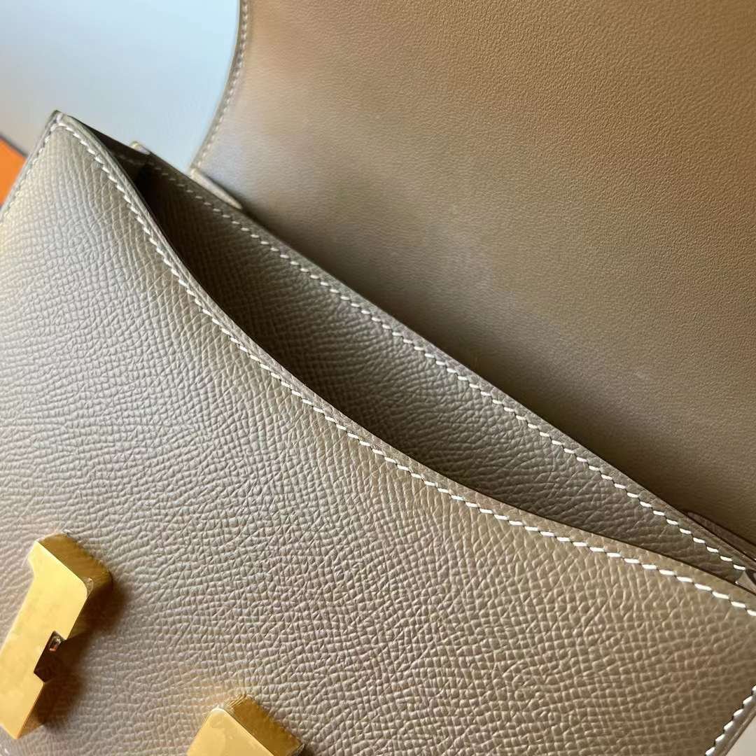 Constance 18