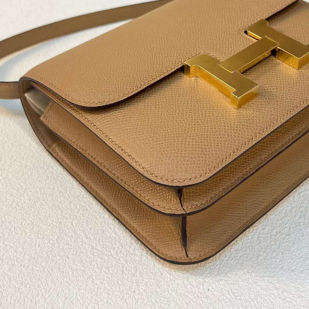 Constance 18