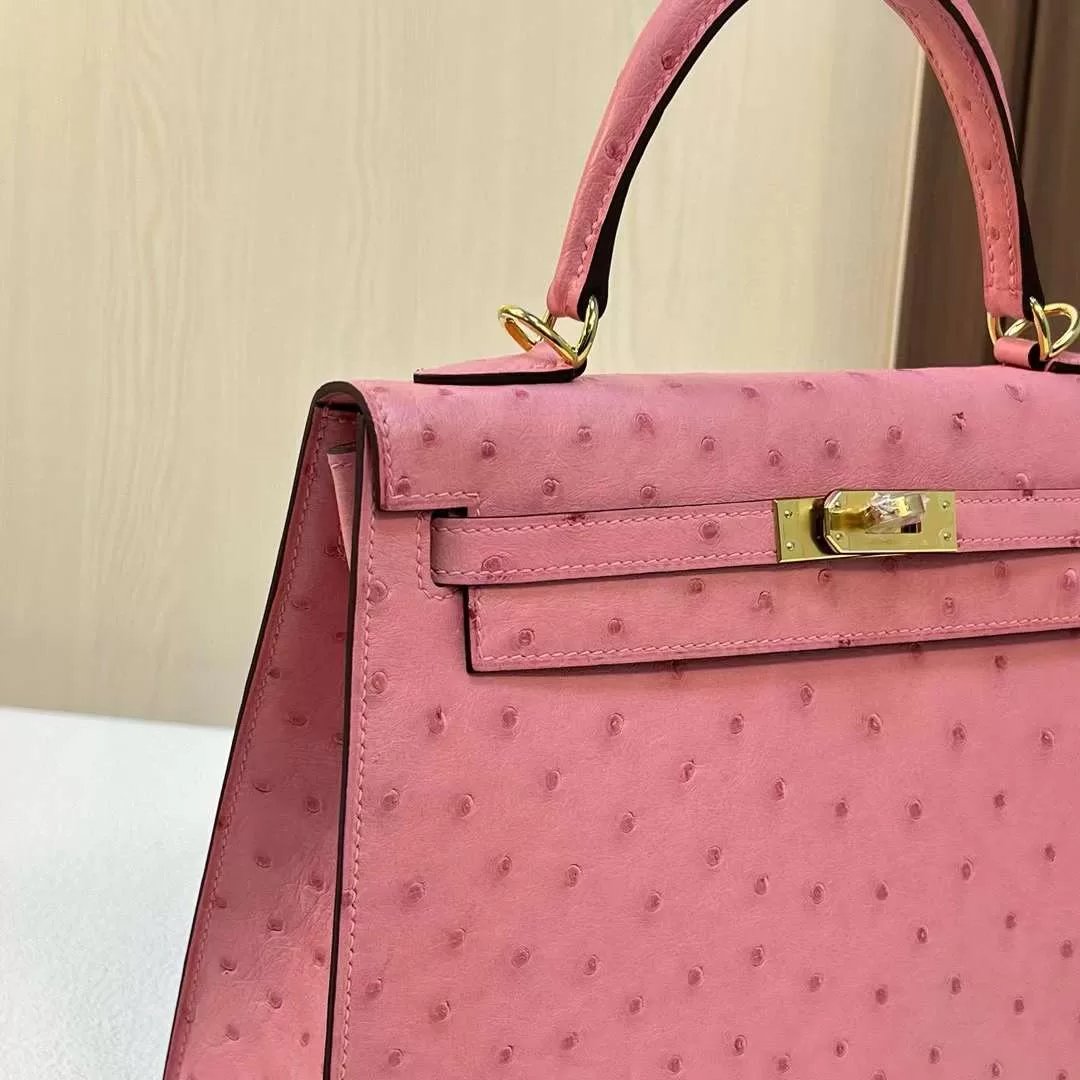 Kelly 25