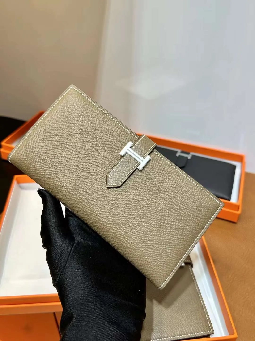 Bearn 208 Long Wallet