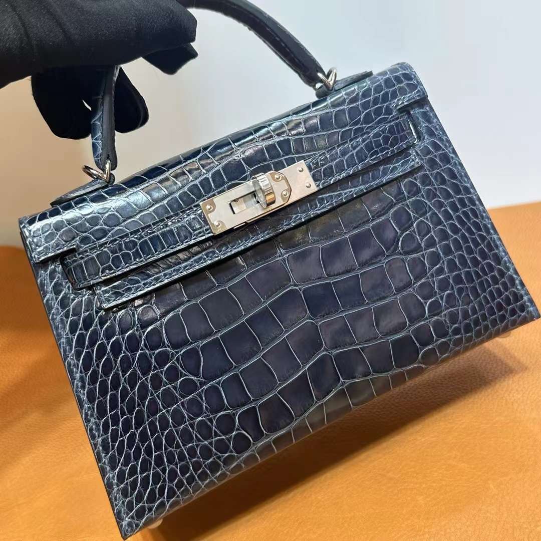 Mini Kelly 19
