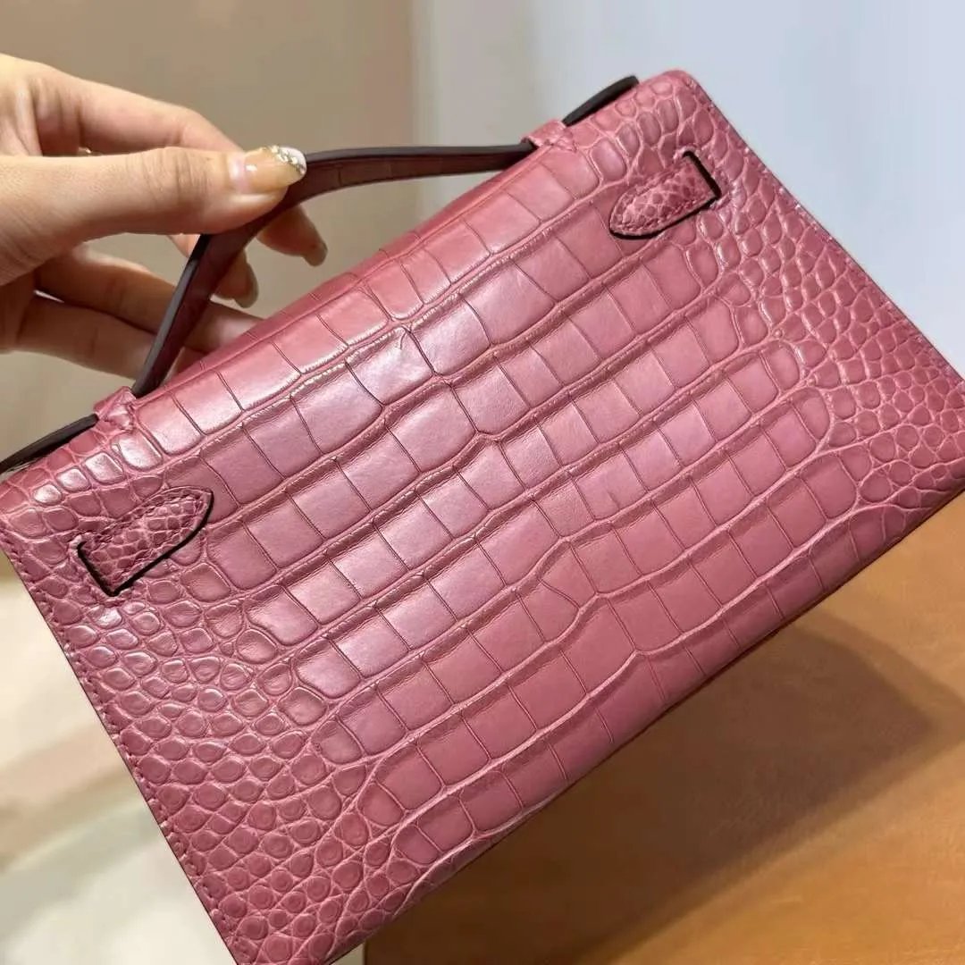Kelly Pochette 22
